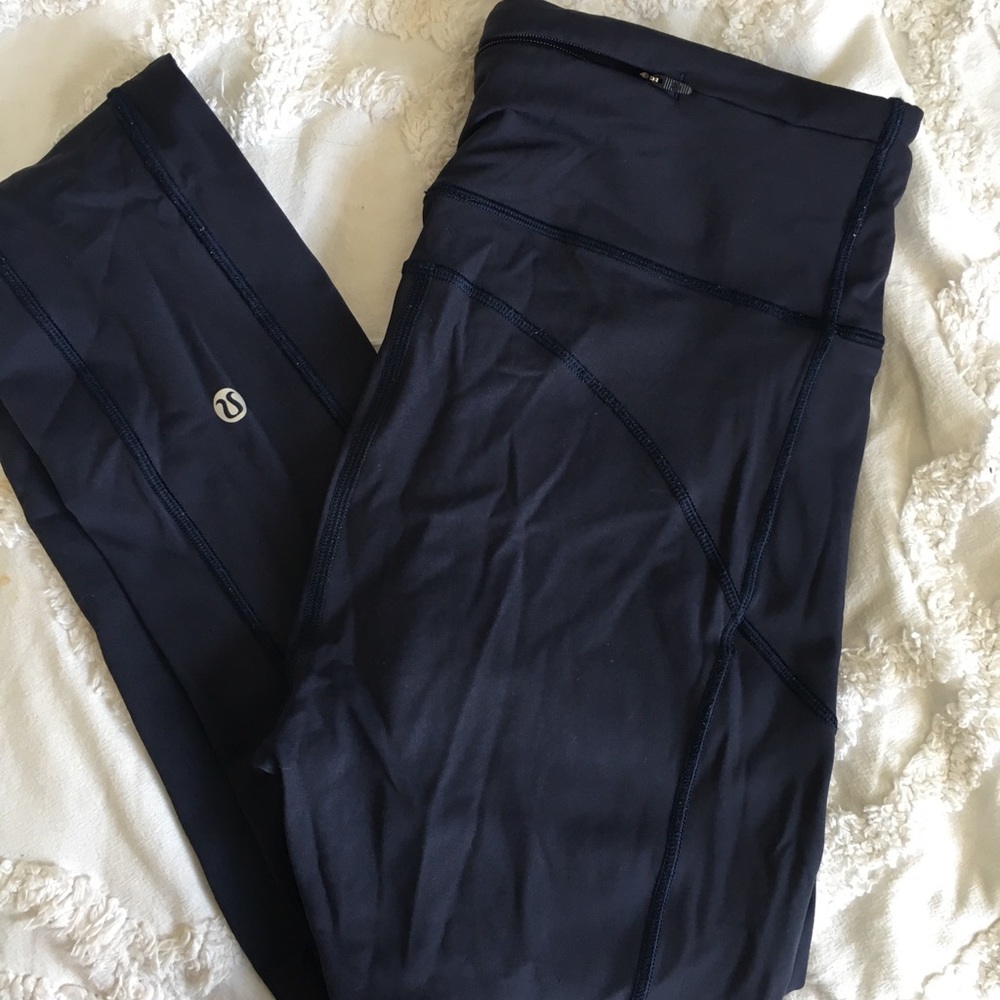 Navy Blue Cropped Lululemon Leggings Size 6
